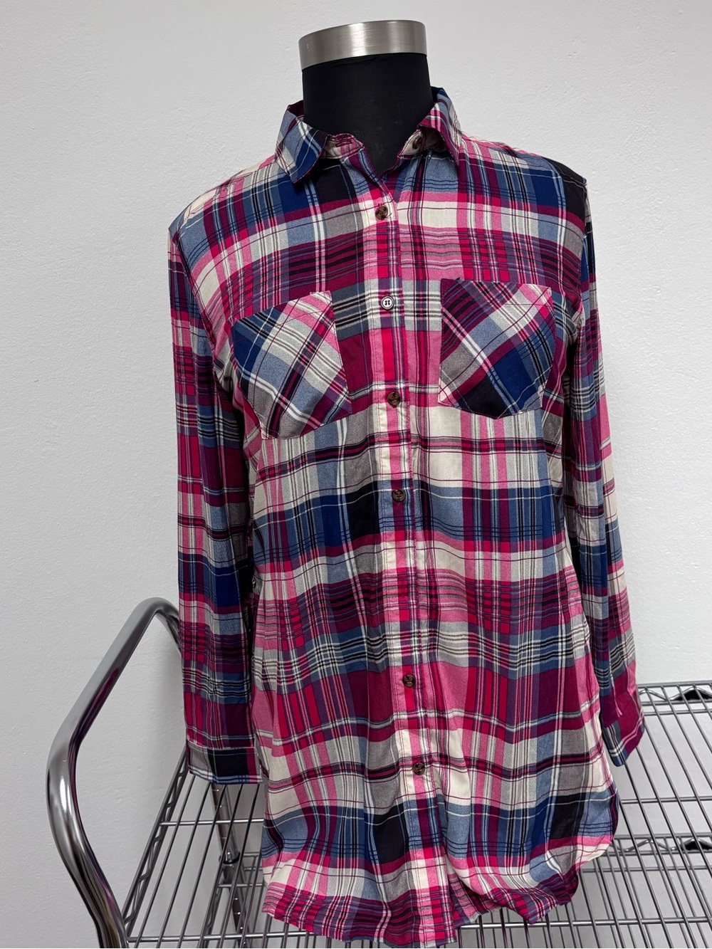 NWT Entro Jenni Pink Blue Plaid Button Front Shirt Large